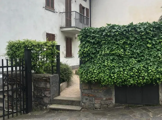 Casa Nonna Elide 2 * Besozzo