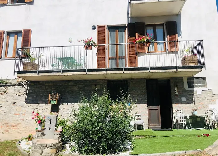 Апартаменты Casa Nonna Elide 2 Besozzo